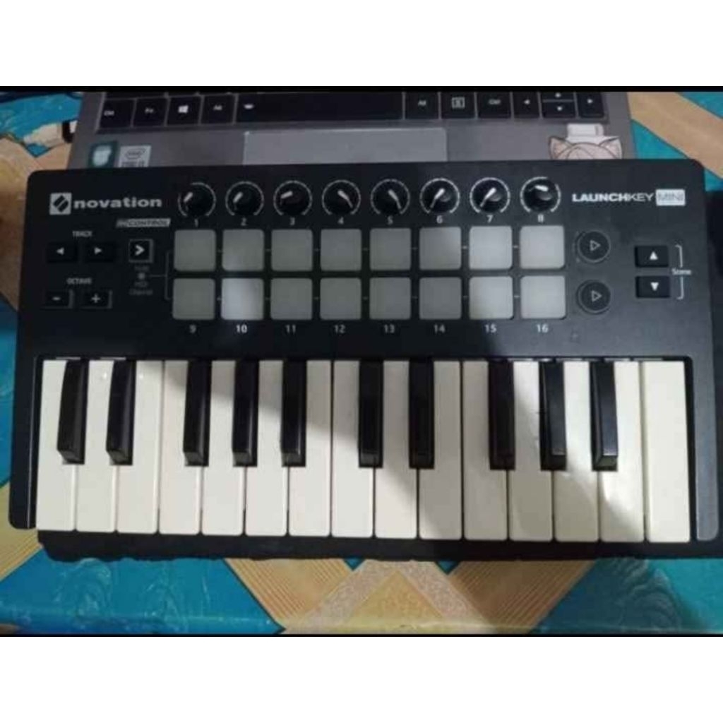 Novation Launchkey Mini