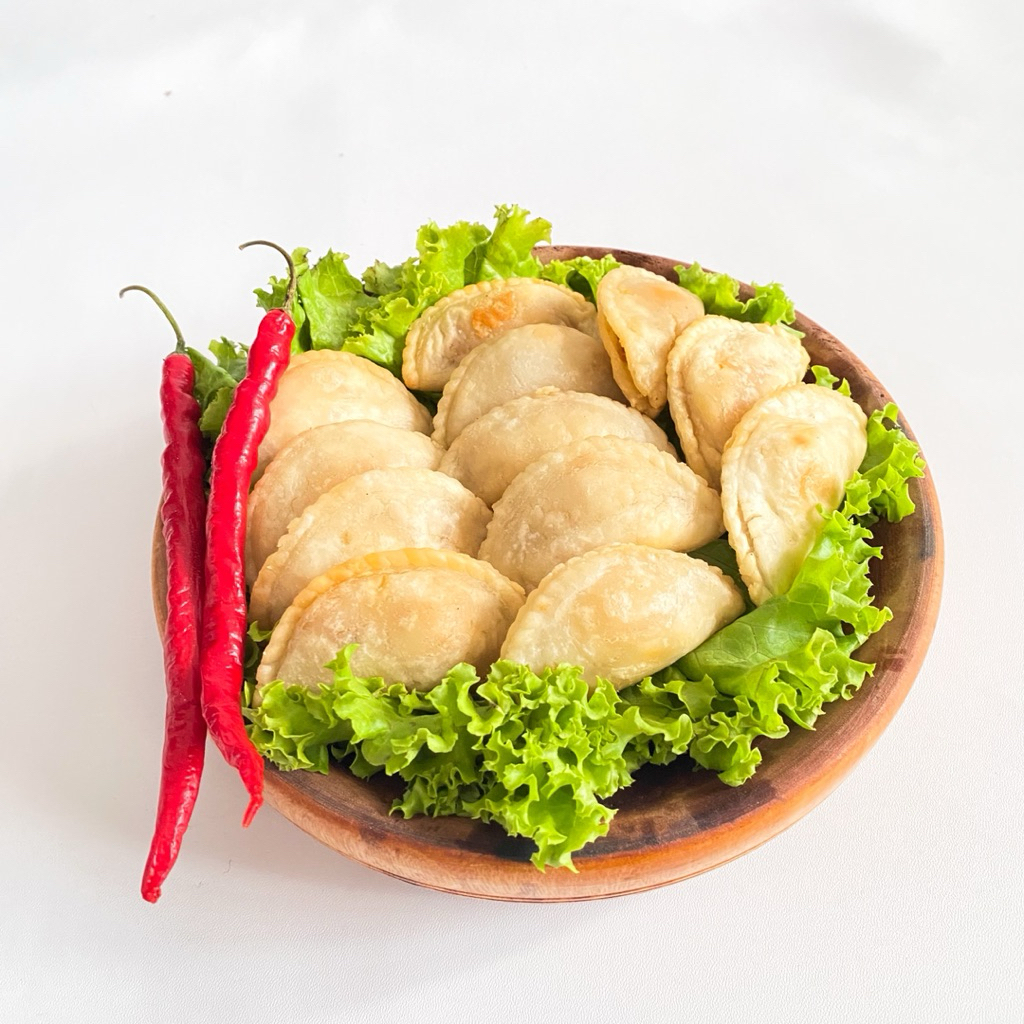 

Cireng ayam isi ayam suwir 22 pcs | pedas mantap | bestseller