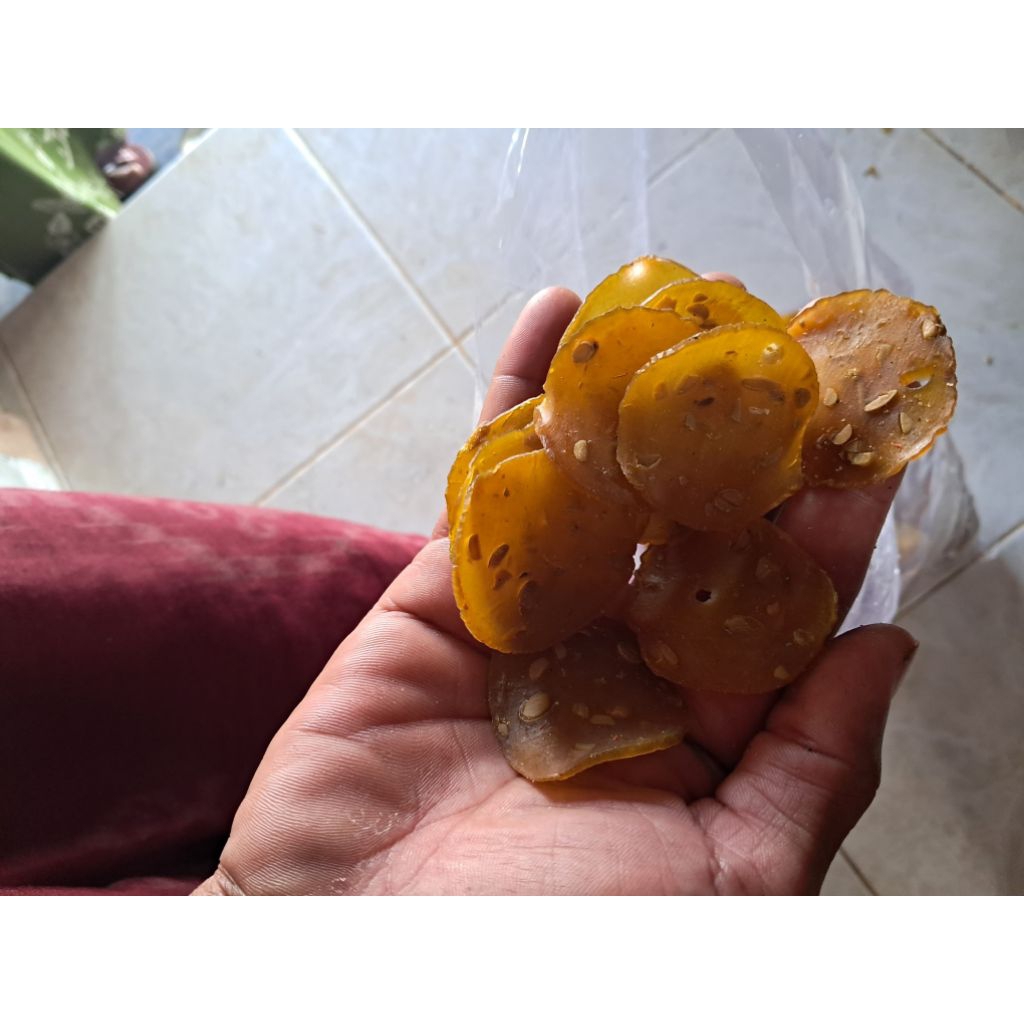 

KRUPUK TEMPE BULAT MENTAH DAN PANJANG MURAH 1 KG