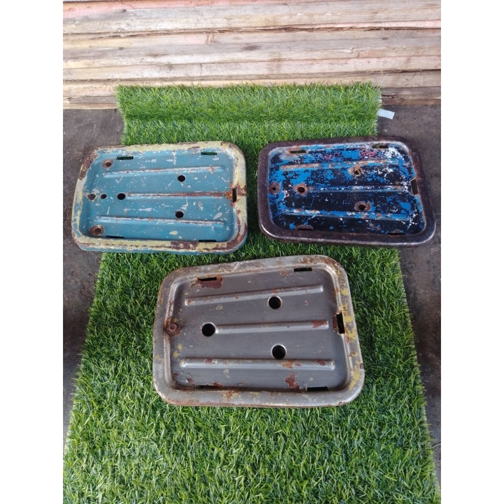 tatakan jok belakang motor vespa sprint original bekas copotan second