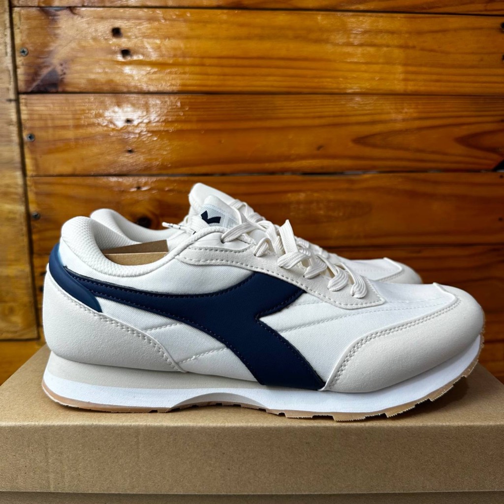 SEPATU DIADORA PRIA DIADORA MALACHI BEIGE NAVY SNEAKERS CASUAL SPORTY RUNNING COD MAN ORIGINAL