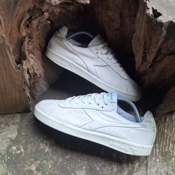 Check Out Endshield Diadora Game size 42.5 second original not Borg elite