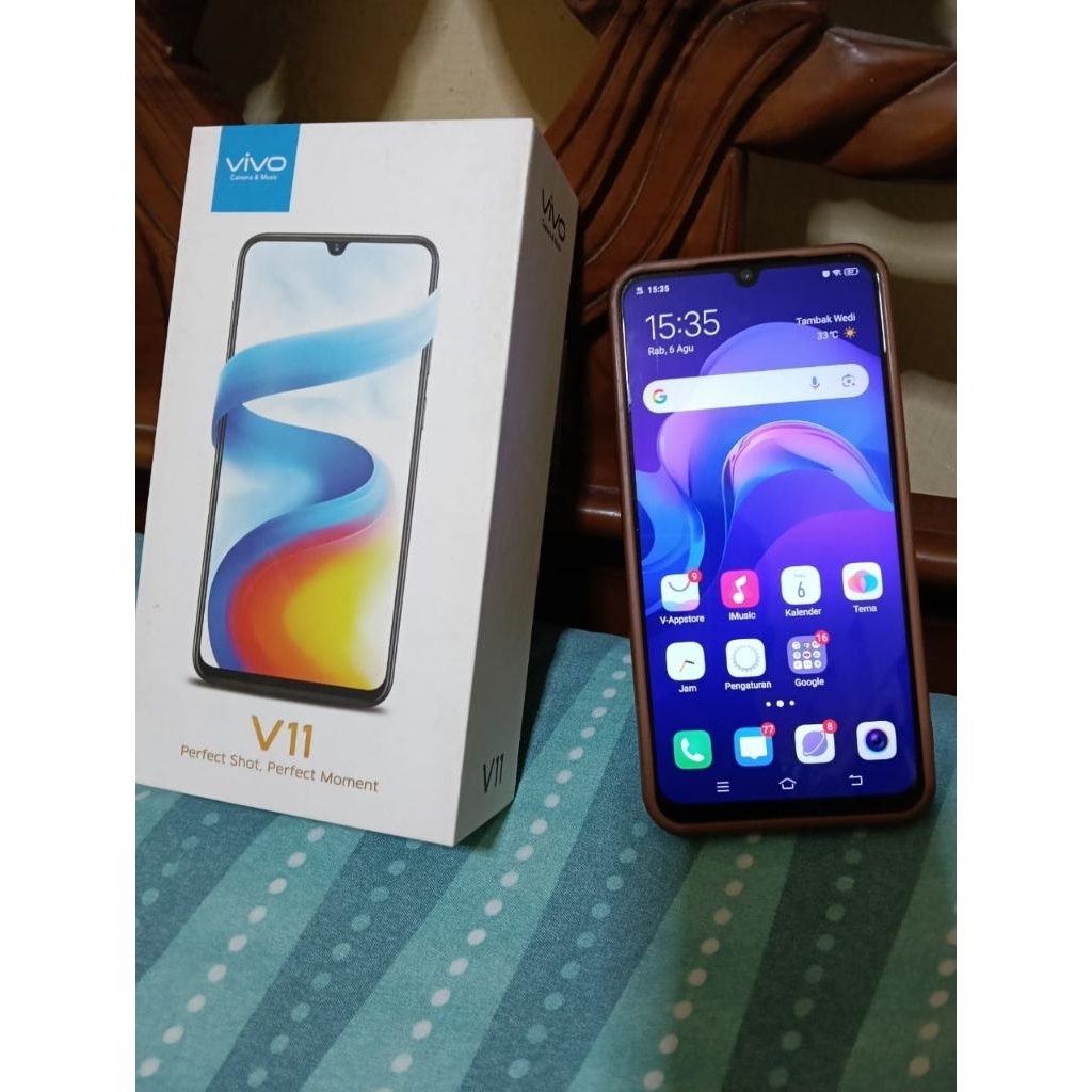 VIVO V11 RAM 6GB ROM 64GB SECOND