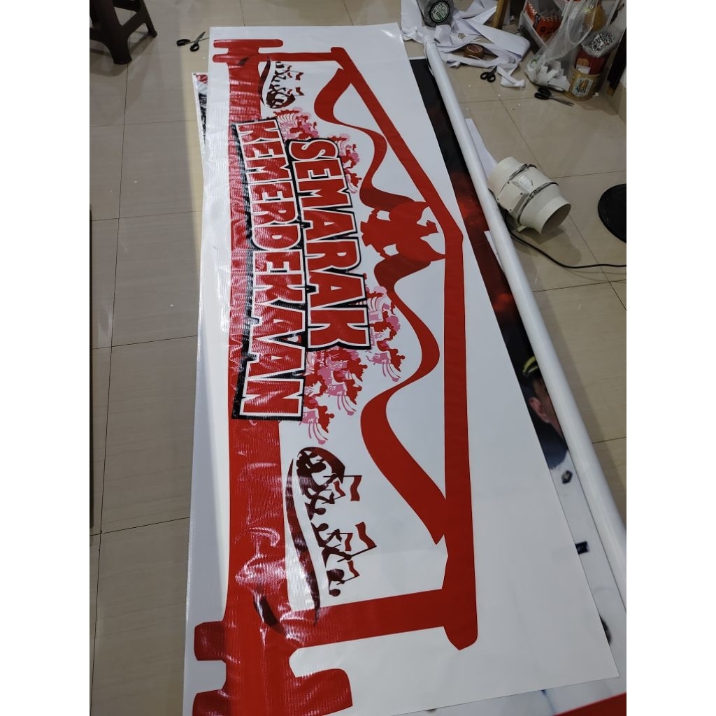 

cetak banner spanduk super kilat cepat kurang dari 1jam siap