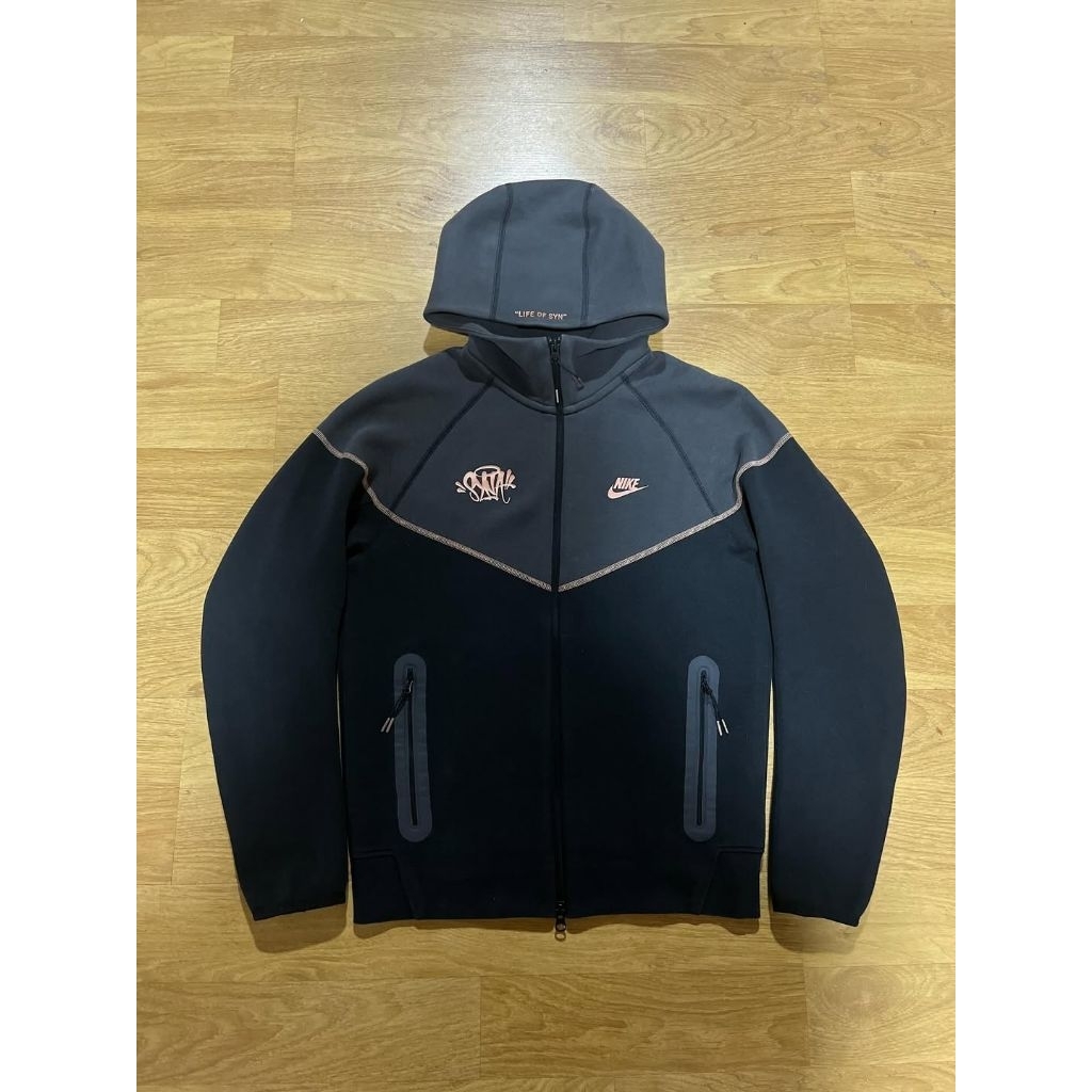 NIKE TECH FLEECE SYNA SIZE S