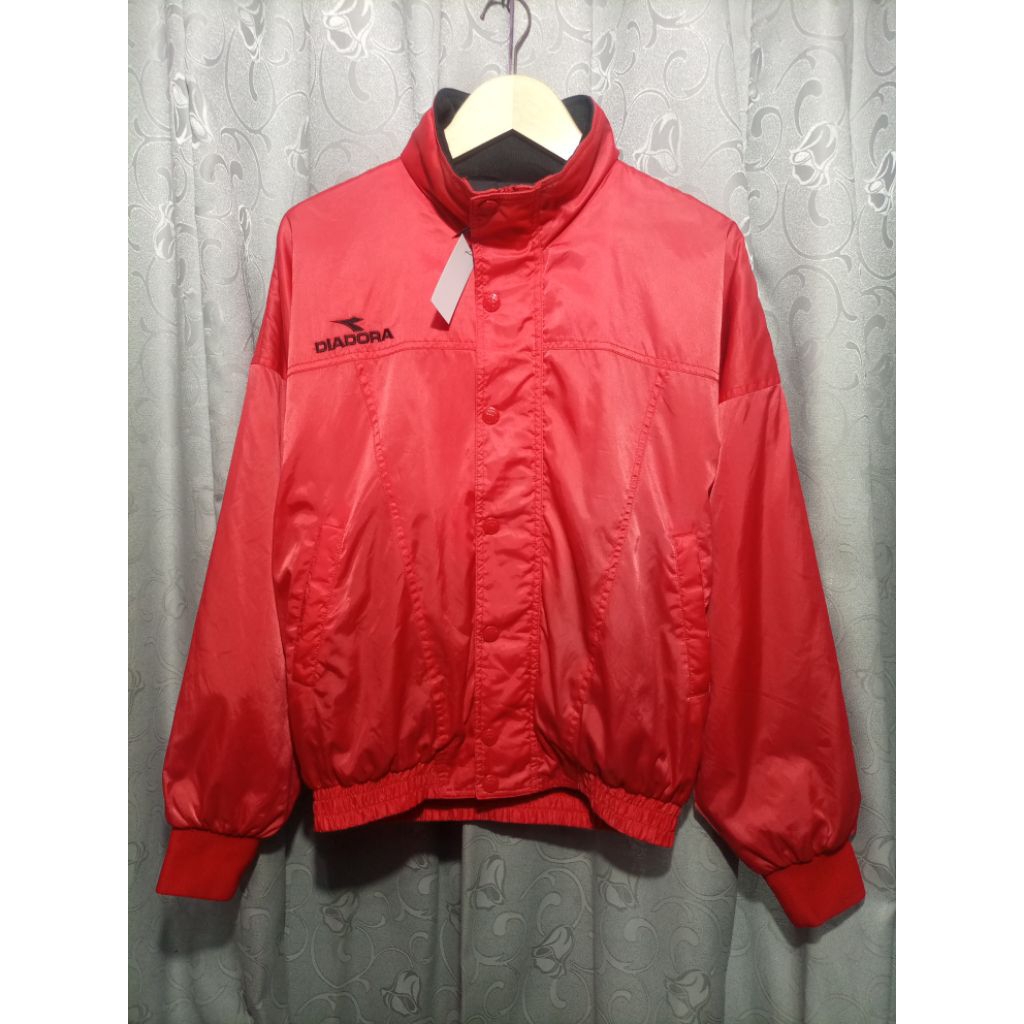 Jaket Diadora Windbreaker Boxy Hidden Hodie Original_Jaket Racing_Jaket Motor_Red_Size Masuk L