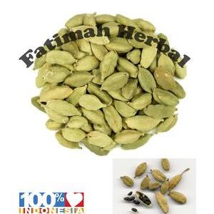 

Kapulaga Hijau / Cardamon Pods 50 gram