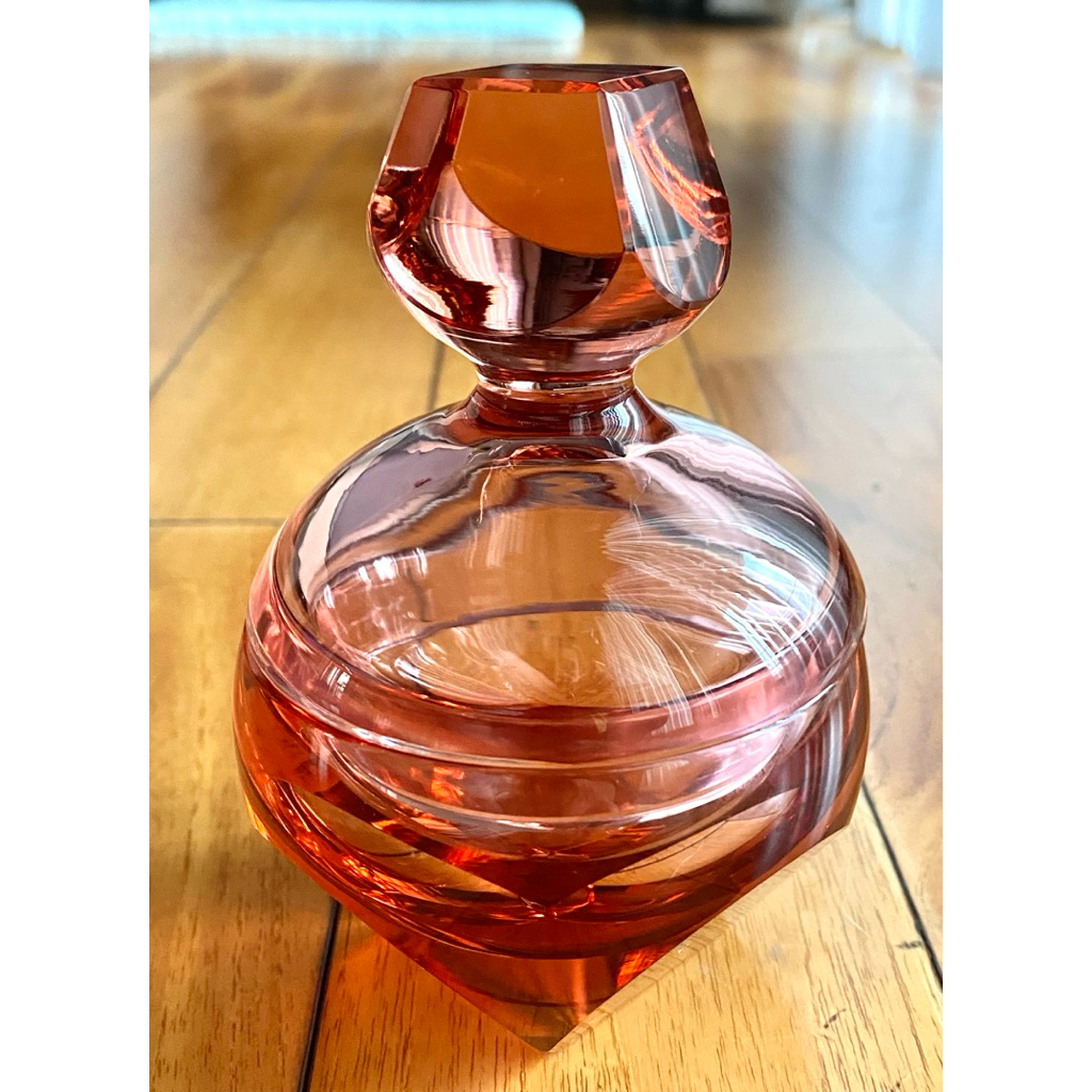 Decanter Kristal Moser – Koleksi “Bar” (Rosalin / Pink) – Buatan Tangan, Ceko