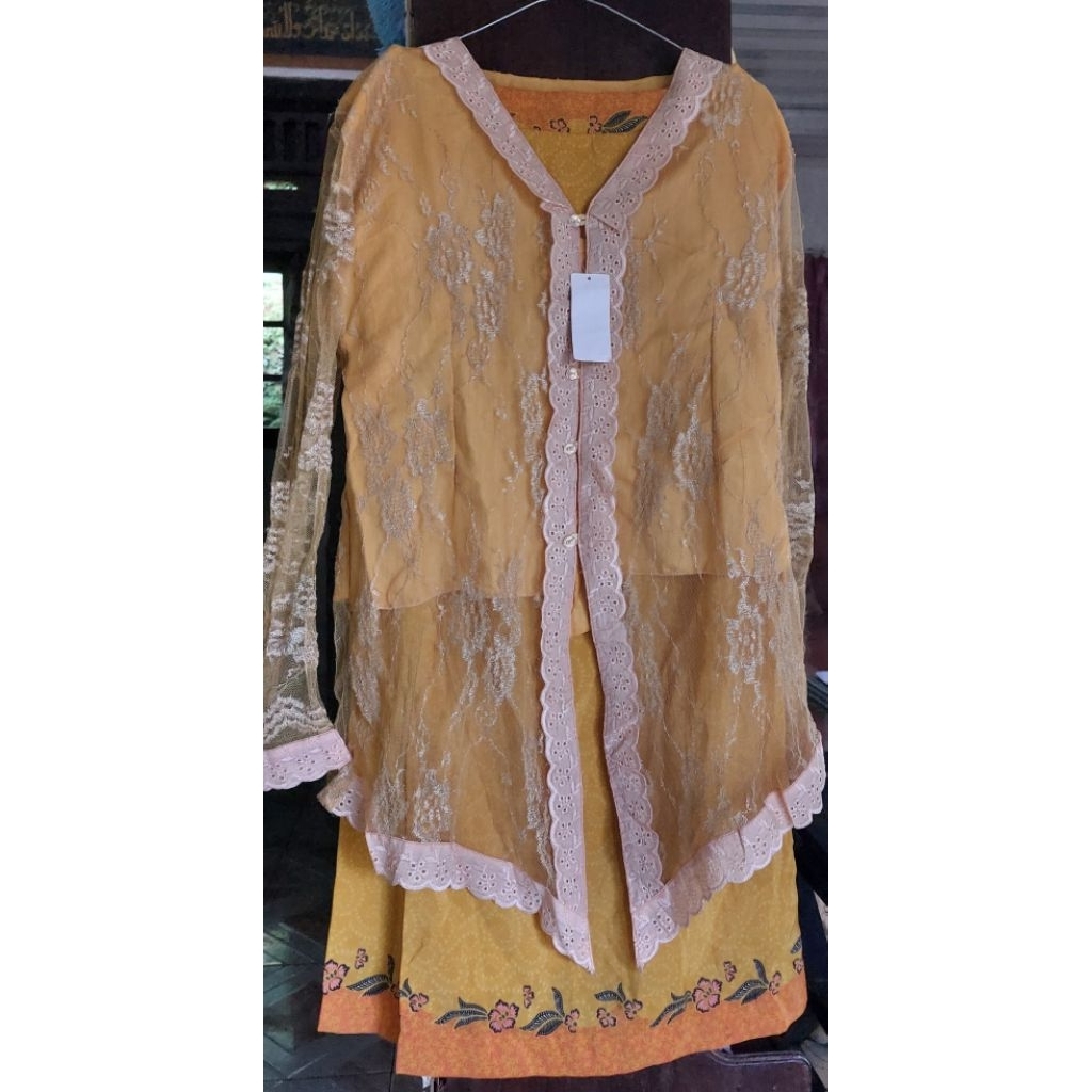 Preloved Set Kebaya