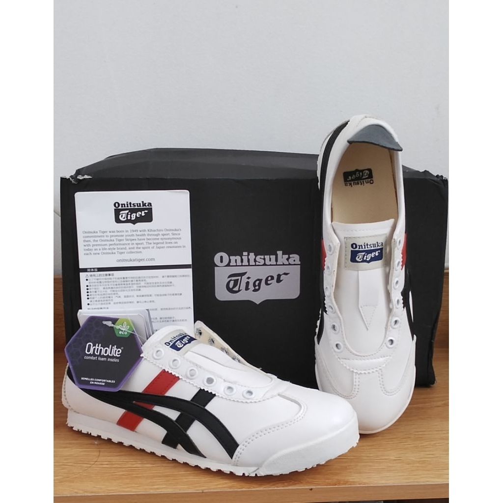 onitsuka tiger slip on