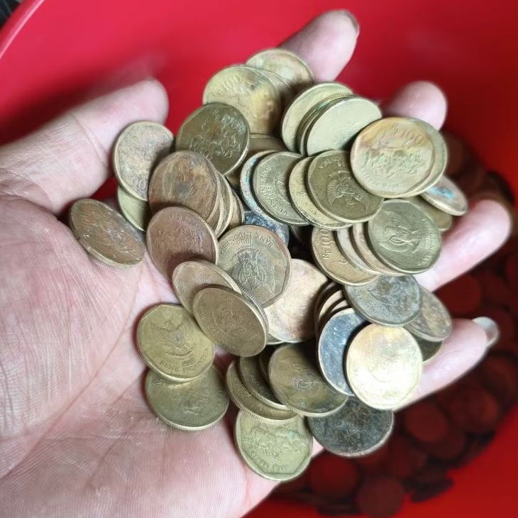 Koleksi Koin Kuno Indonesia 100 Rupiah Karapan Sapi