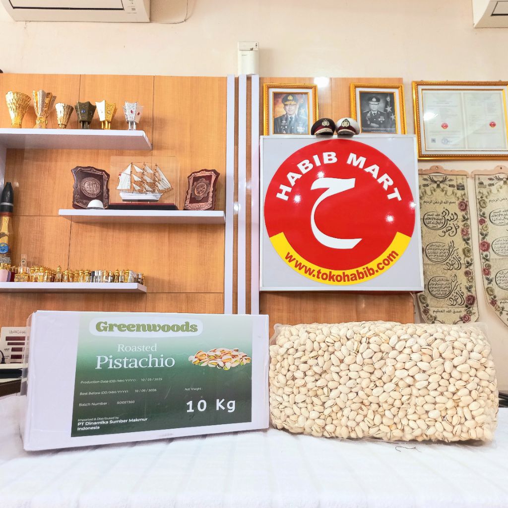 

Kacang Pistachio Roasted Greenwoods 10kg Pistachios Matang Gurih
