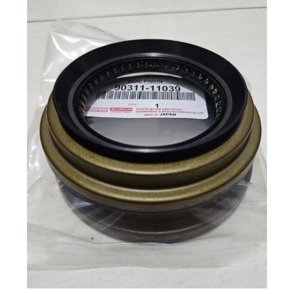 OIL SEAL PINION DIFF SEAL GARDAN TOYOTA DYNA HT125 HT130 HINO DUTRO