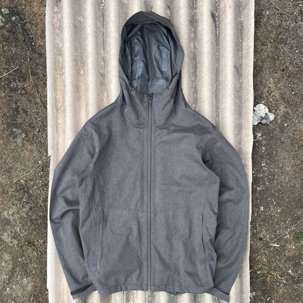 Uniqlo Blocktech Uniqlo Second Uniqlo Bekas