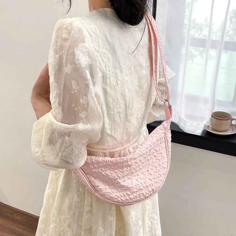 Tas Selempang Mini Wanita –Puffy Bag & Shoulder Bag Stylish