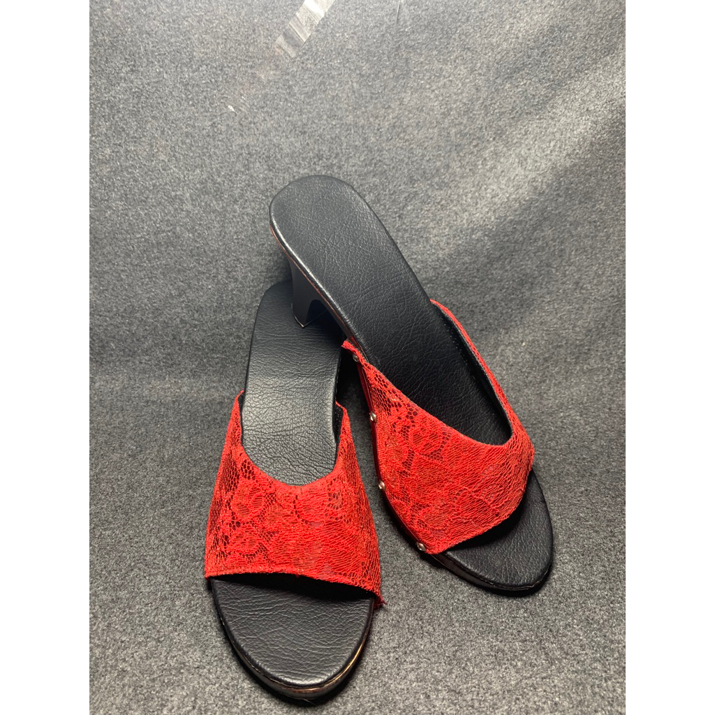 Sandal heels kayu/heels wanita/kelom geulis brukat/