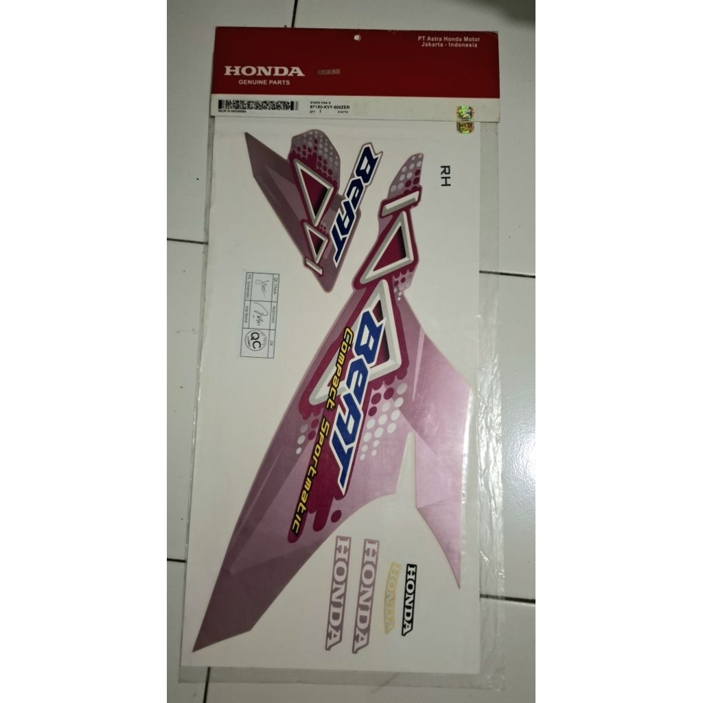Striping Honda Beat karbu 2011 kanan original AHM warna pink