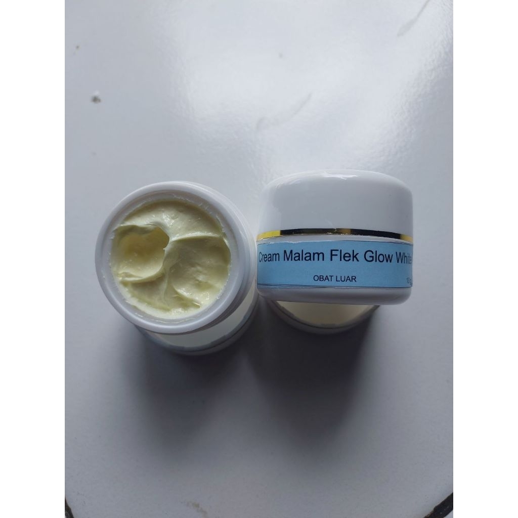 cream malam flek glow white