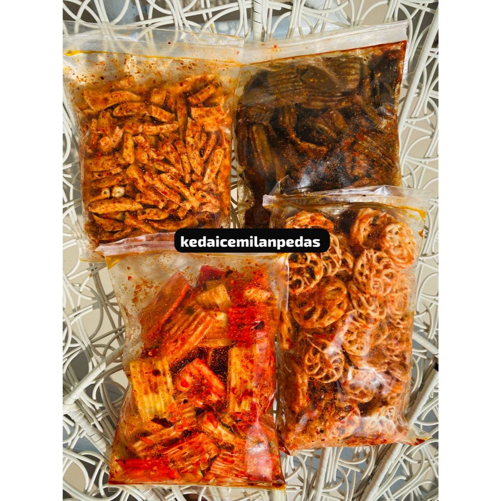 

seblak mix/kerupuk seblak campur 1kg dapat 4 produk kemasan 250gram bisa request via catatan