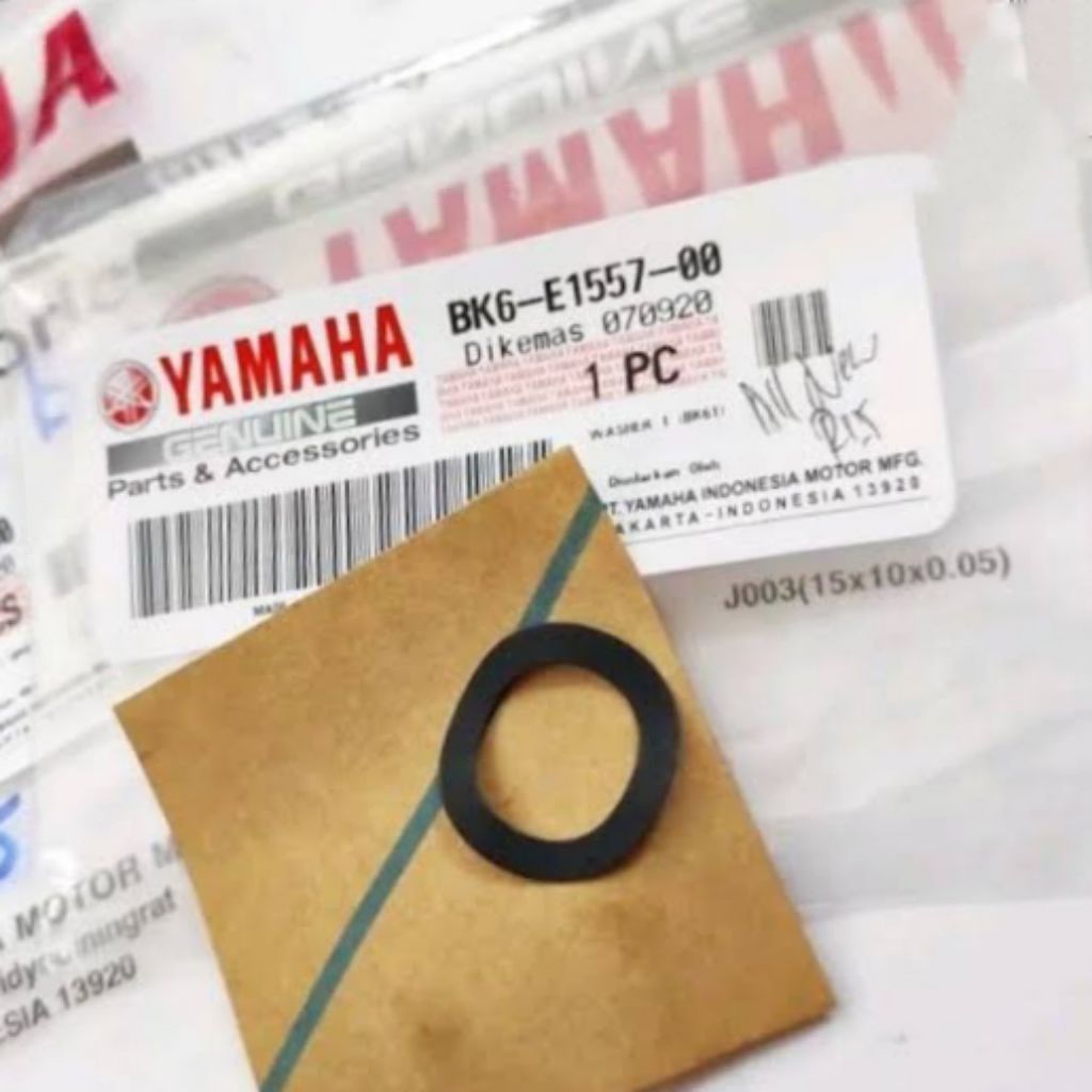 washer ring templar temlar pelatuk klep R15 V3 V4 BK6-E1557-00 asli original Yamaha YGP