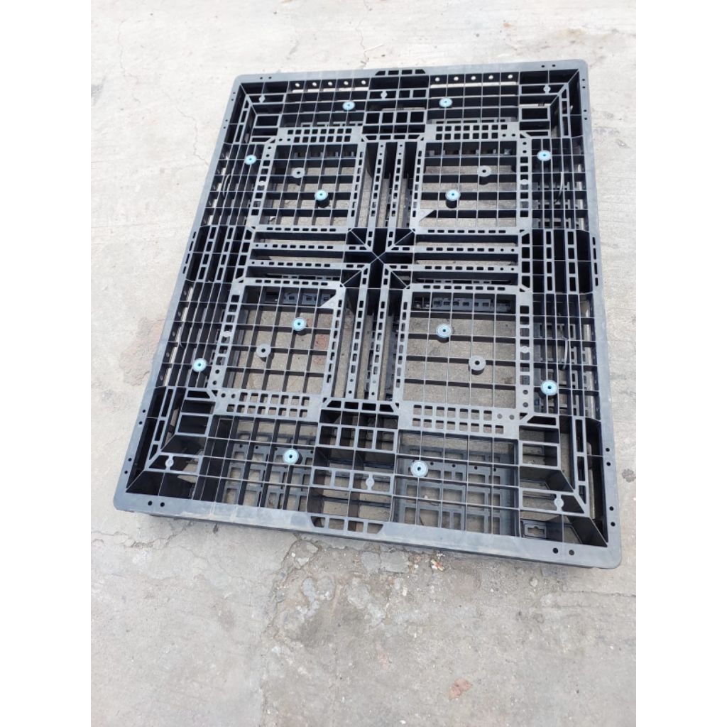 palet plastik bekas 140x110x15
