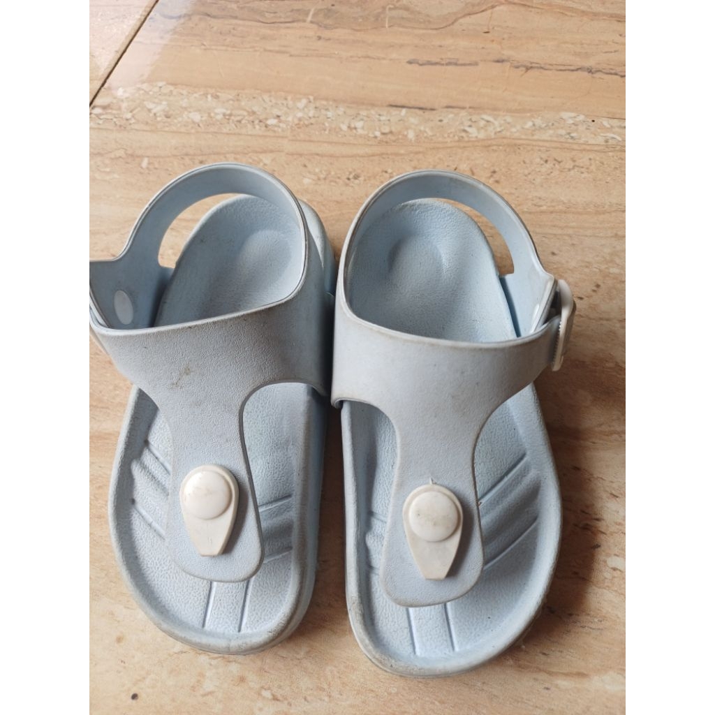 Sandal Fladeo anak