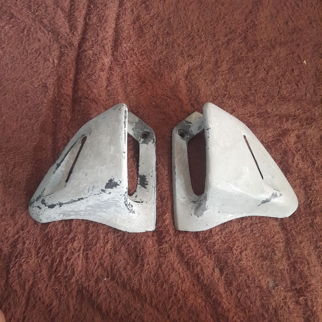 BAHAN REPAN , COVER SAYAP KUPINGAN TANGKI TIGER LAWAS LAMA TILAS TILAM KANAN KIRI BEKAS ORIGINAL