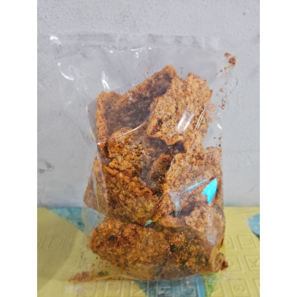 

Keripik Tempe Khas Garut Rasa PEDAS 250gr - Oleh Oleh Khas Garut-Kripik Tempe Renyah
