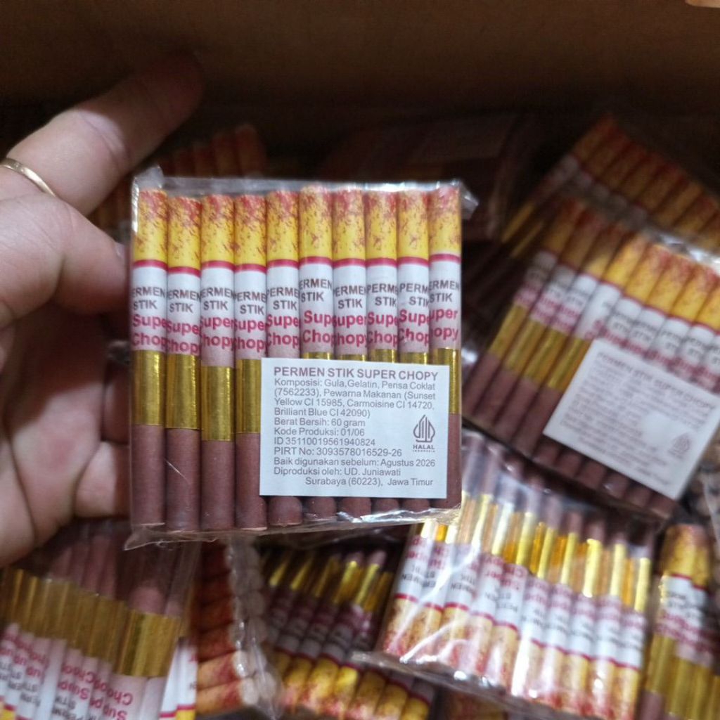 

PERMEN JADUL STIK MINT BENTUK RO K O K (1 pack 20 pcs/batang)