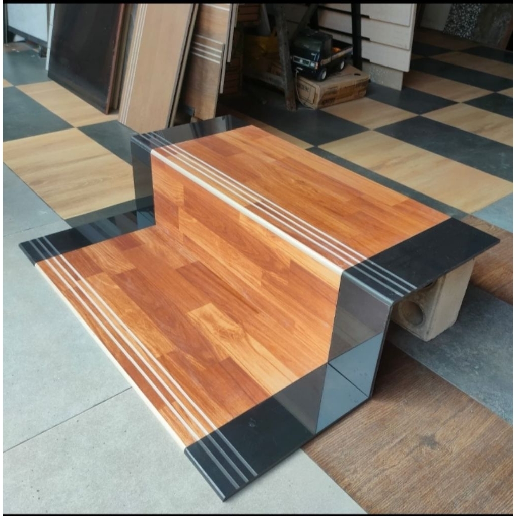 Granit Tangga motif kayu,Granit tangga kombinasi kayu,Granit anak tangga kombinasi kayu 30x80