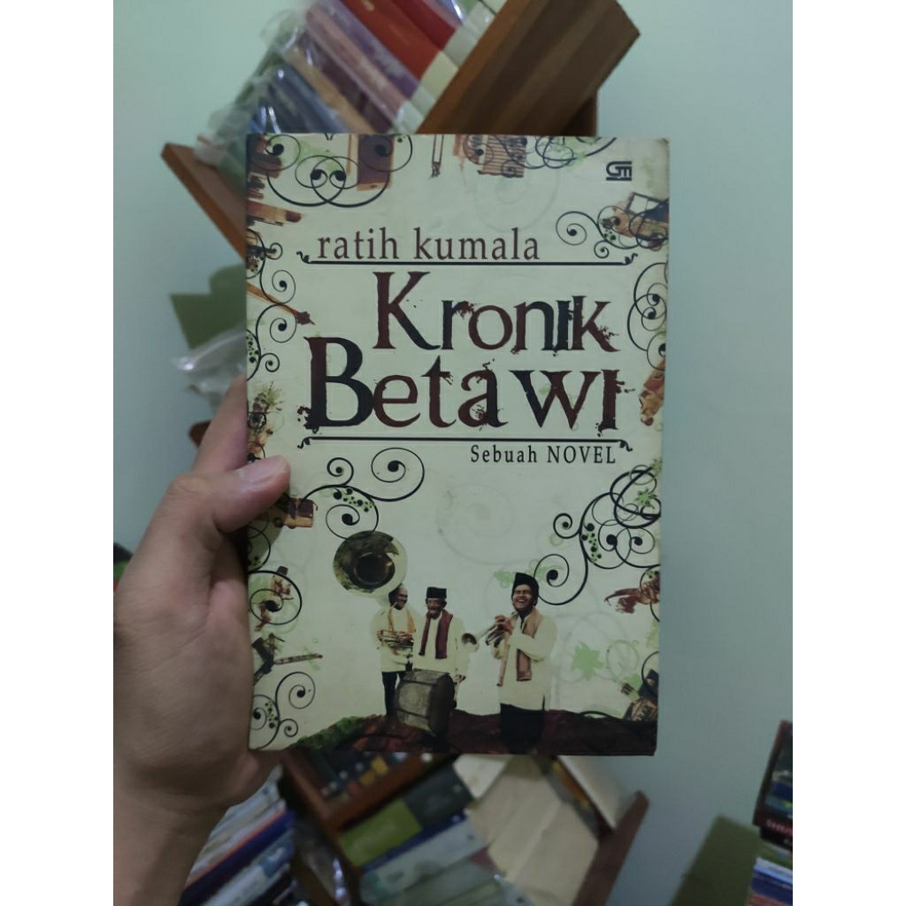 [PRELOVED ORI] Kronik Betawi - Ratih Kumala Buku Bekas