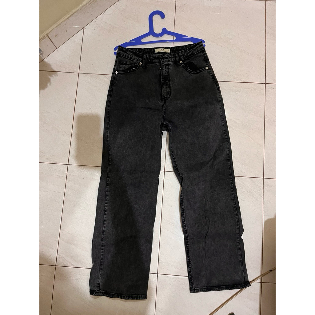 HIGHWAIST WASHED JEANS MISCHA BRANDON JEANS HITAM SIZE 32
