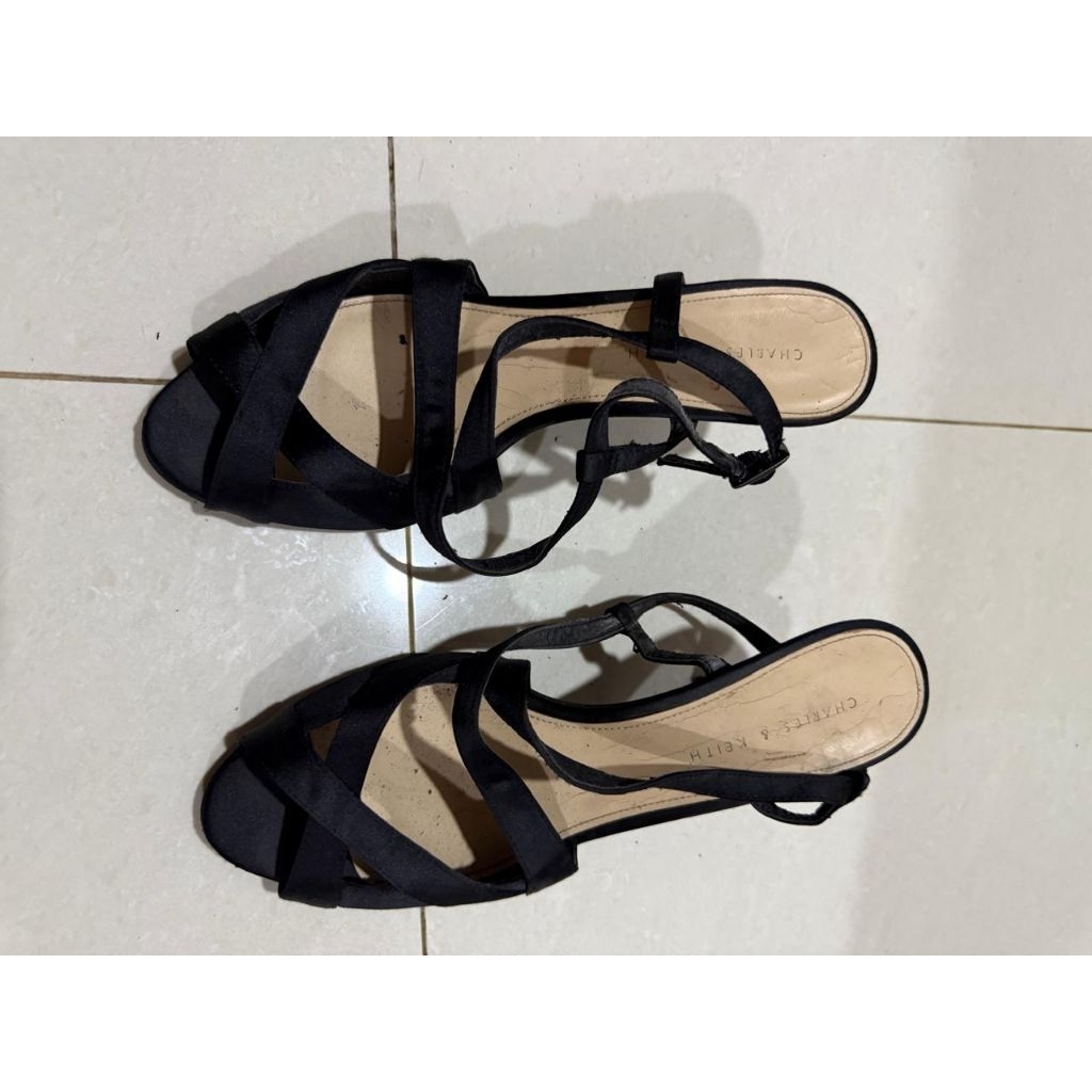 heels wanita charles & keith dan everbest (preloved)