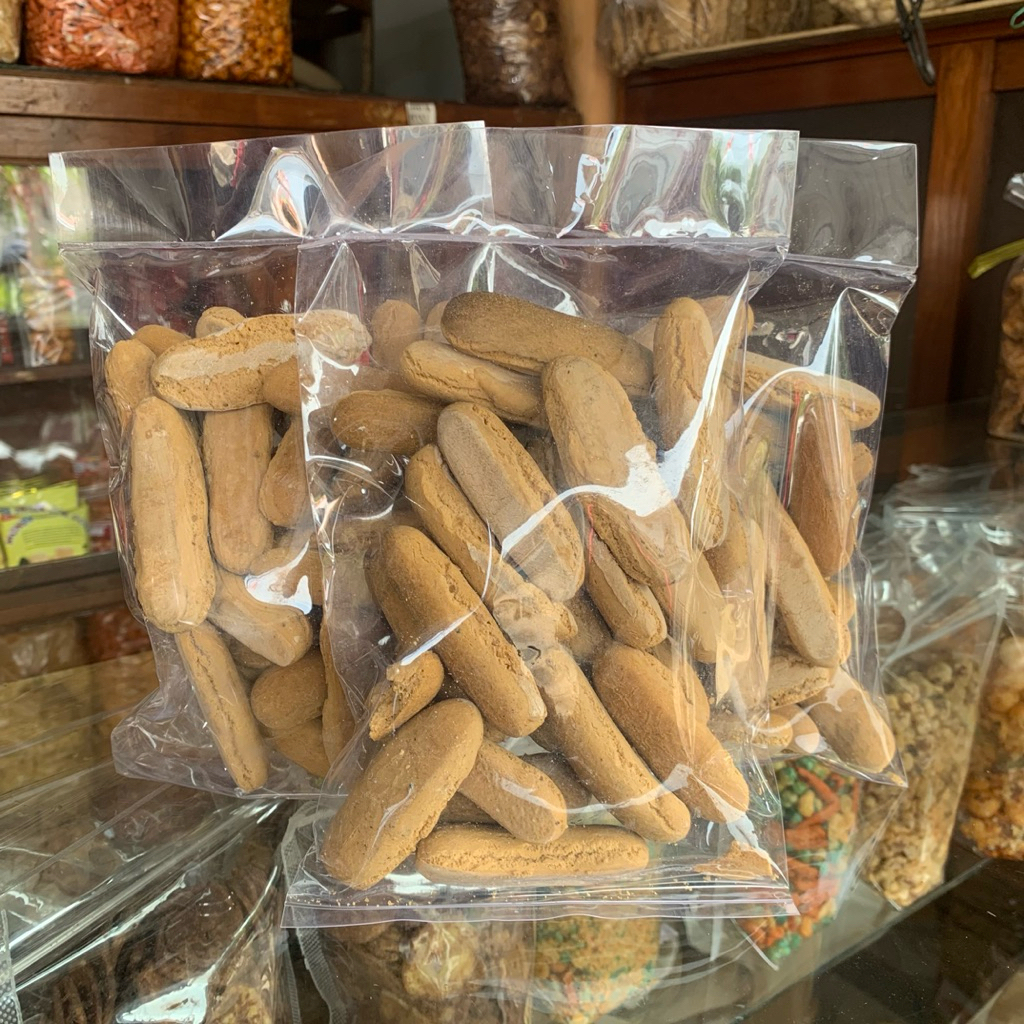 

KUE TRADISIONAL BANGKET JAHE / BANGKIT 130 GRAM AUFARO SNACK