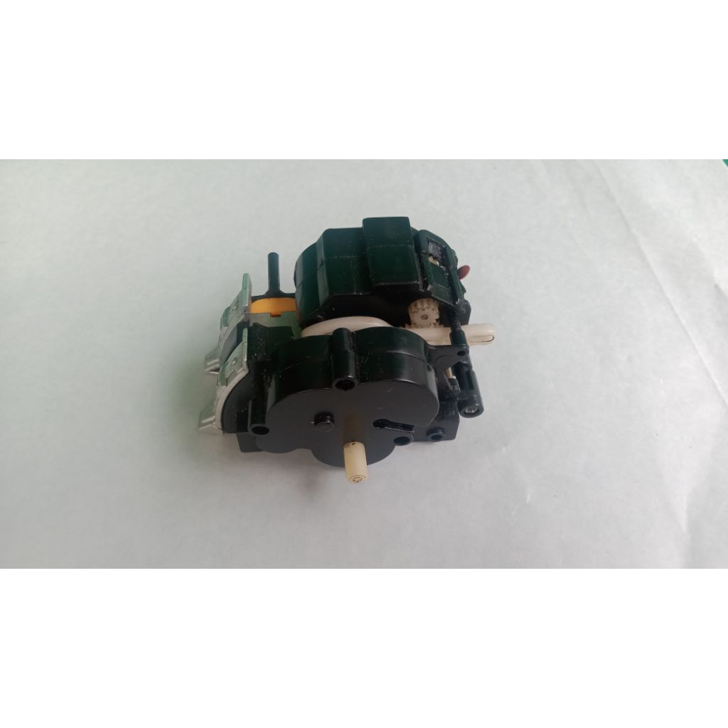 DINAMO GEARBOX MAINAN RC (Bekas)