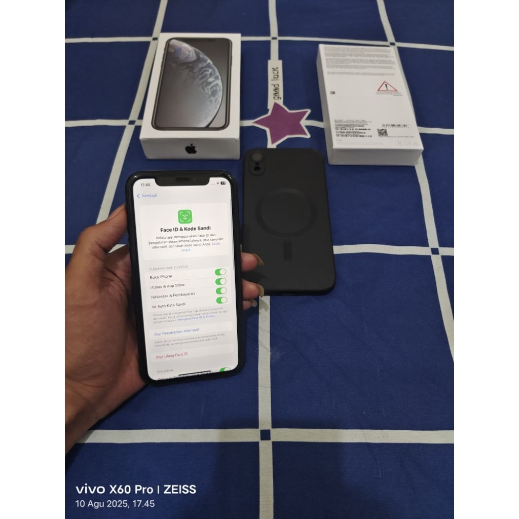 iPhone xr 128 ibox garansi resmi indonesia