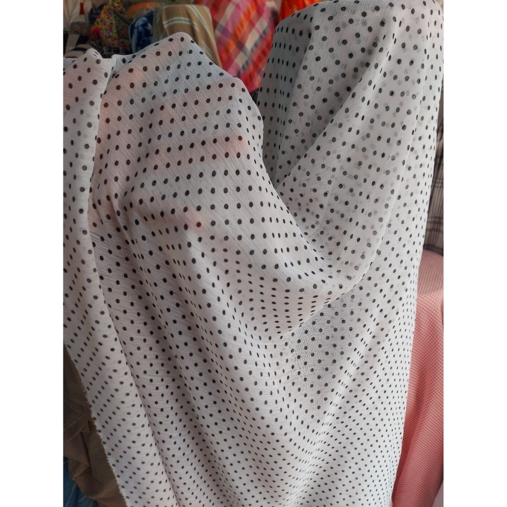 kain sifon yoryu motif premium  - kain sifon sutra premium  - kain sifon polka - kain sifon (hitam)