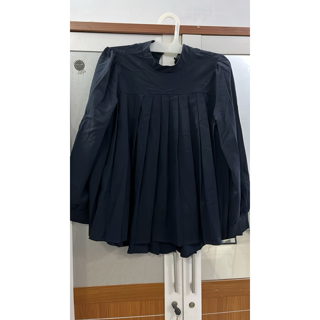 preloved navy blouse