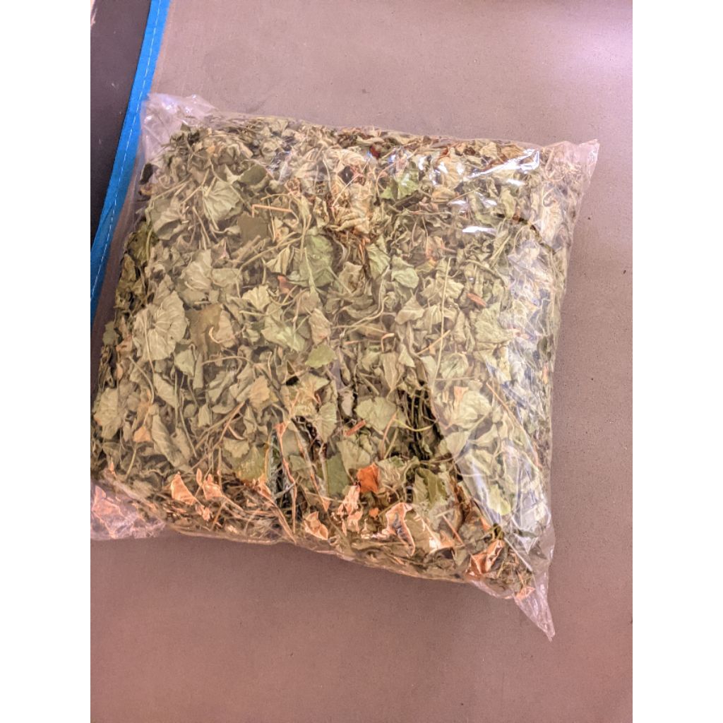 

daun pegagan kering 100gram