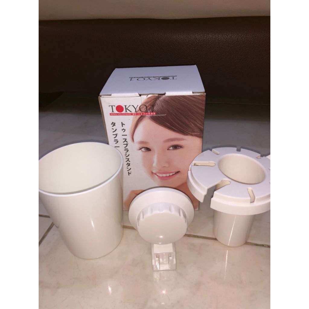 [CLEARANCE] TOKYO 1 Rak Odol & Sikat Gigi, One Hanging Mug