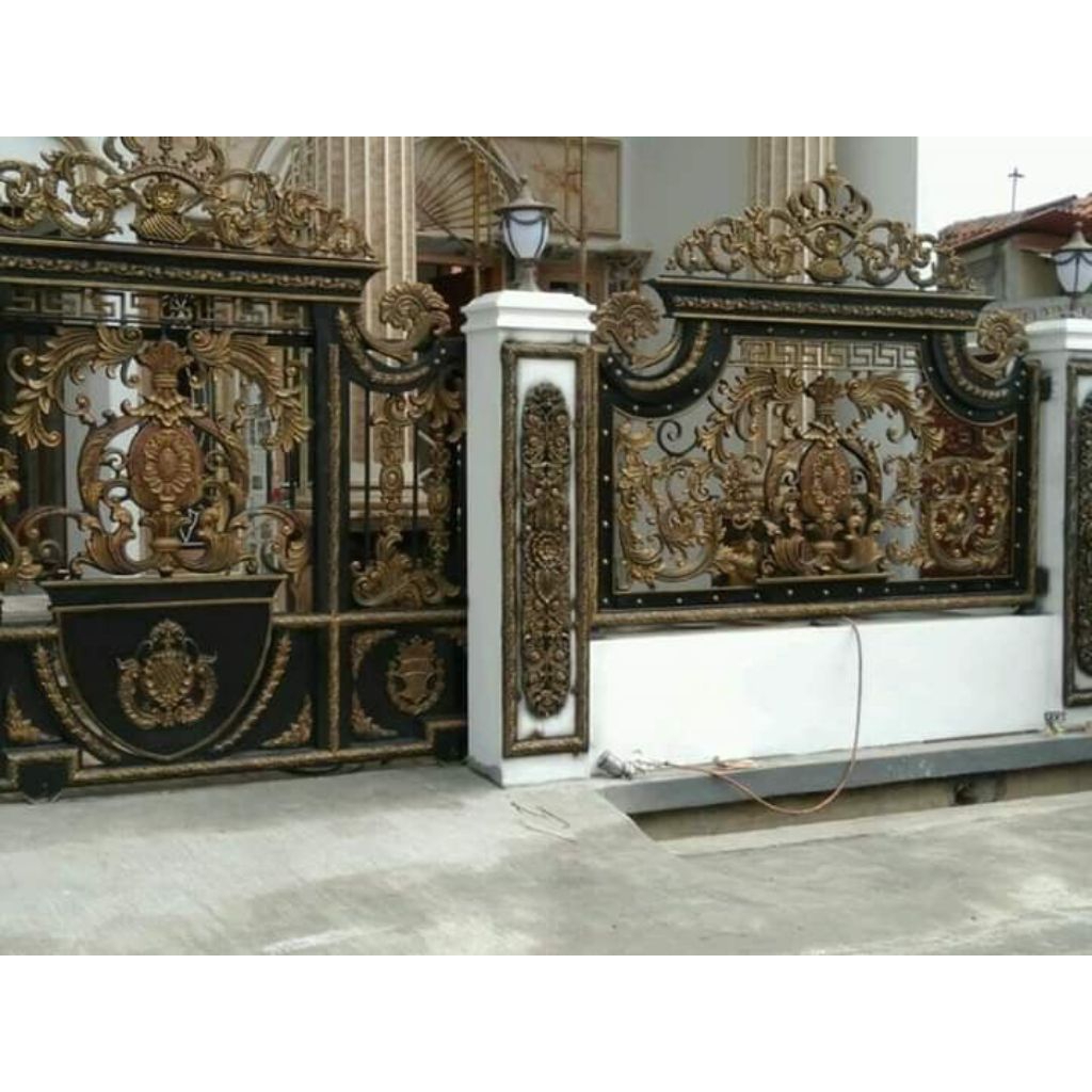 PINTU GARASI MEWAH BERKUALITAS / PINTU GARASI BESI TEMPA / PINTU ALFERON / PINTU GARASI KELASIK