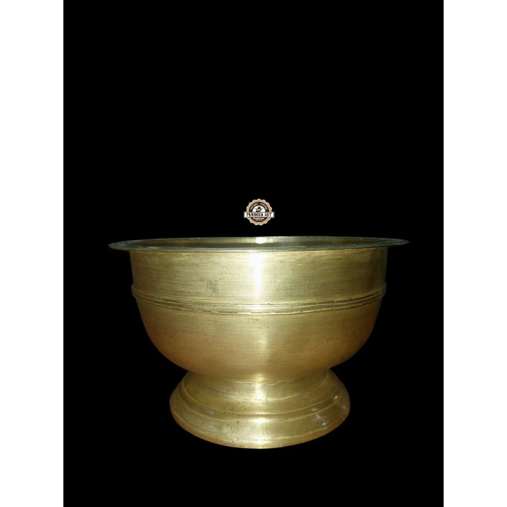 Bokor kuningan lawas TEBAL ( B951 )