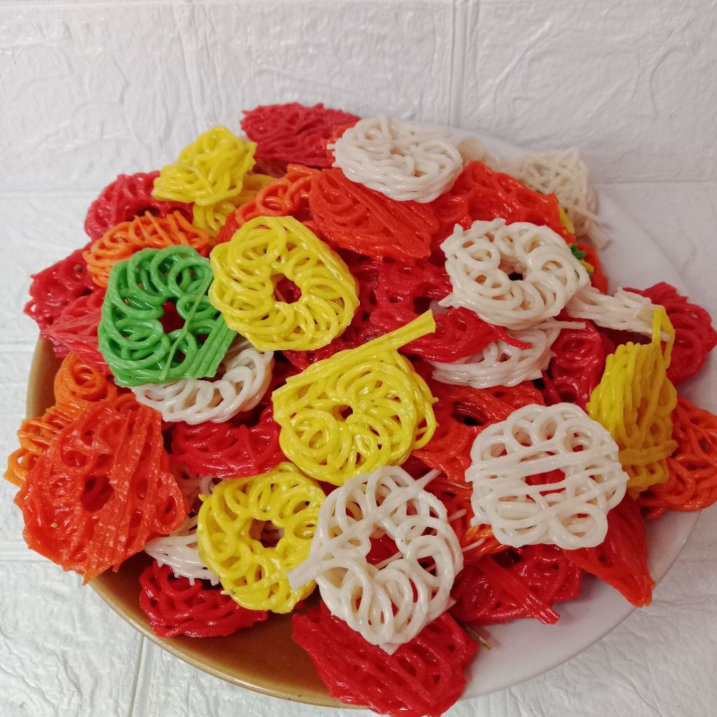 

1 kg kerupuk mawar buat toping seblak - kerupuk mawar mekar gurih manis