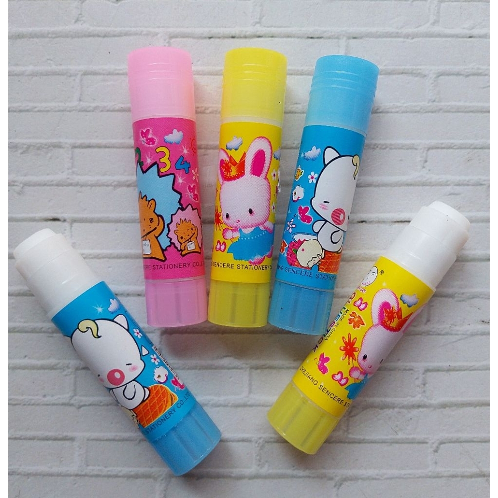 

(3PC) LEM STIK WARNA WARNI ZF0001