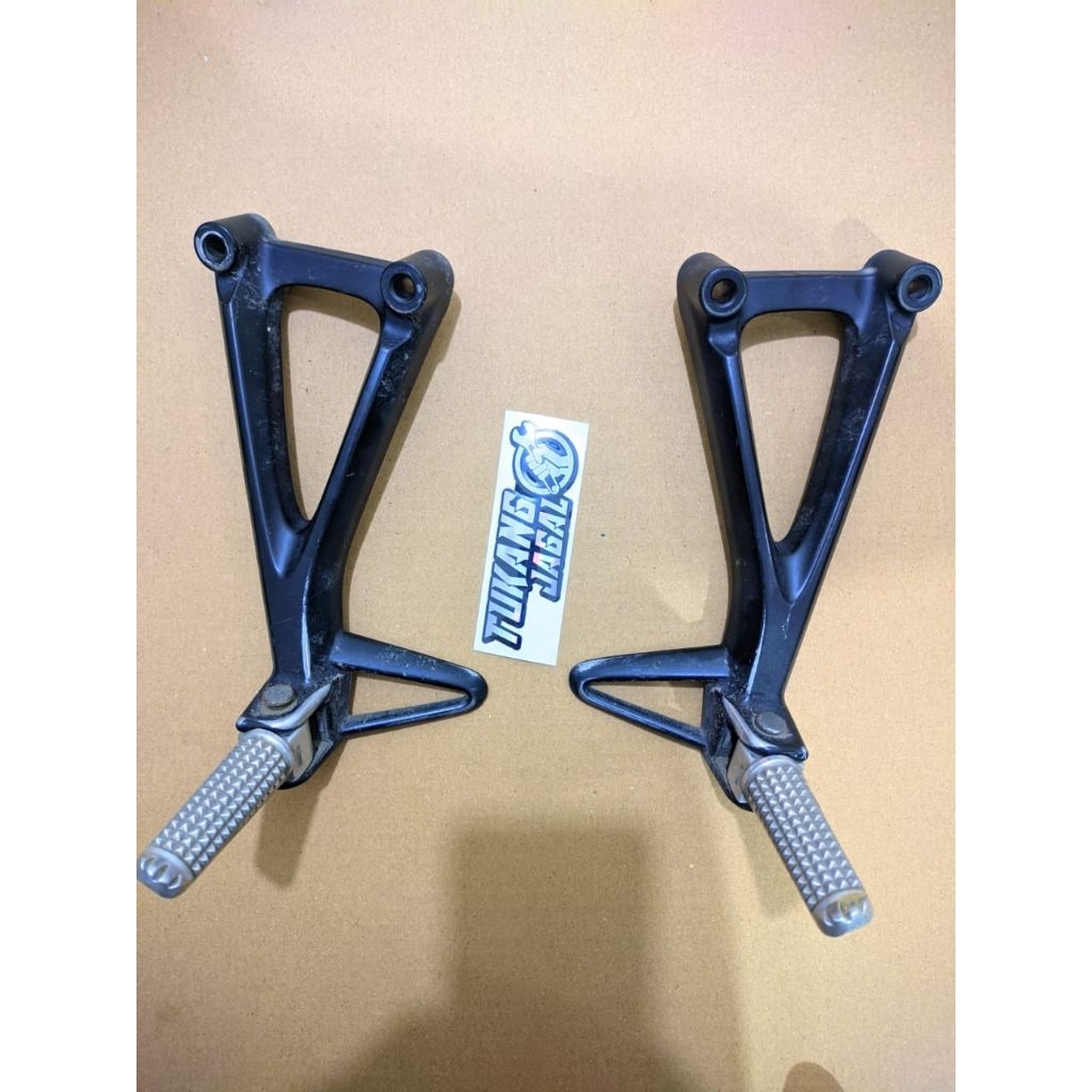 Footstep R25 / MT25 Original Copotan