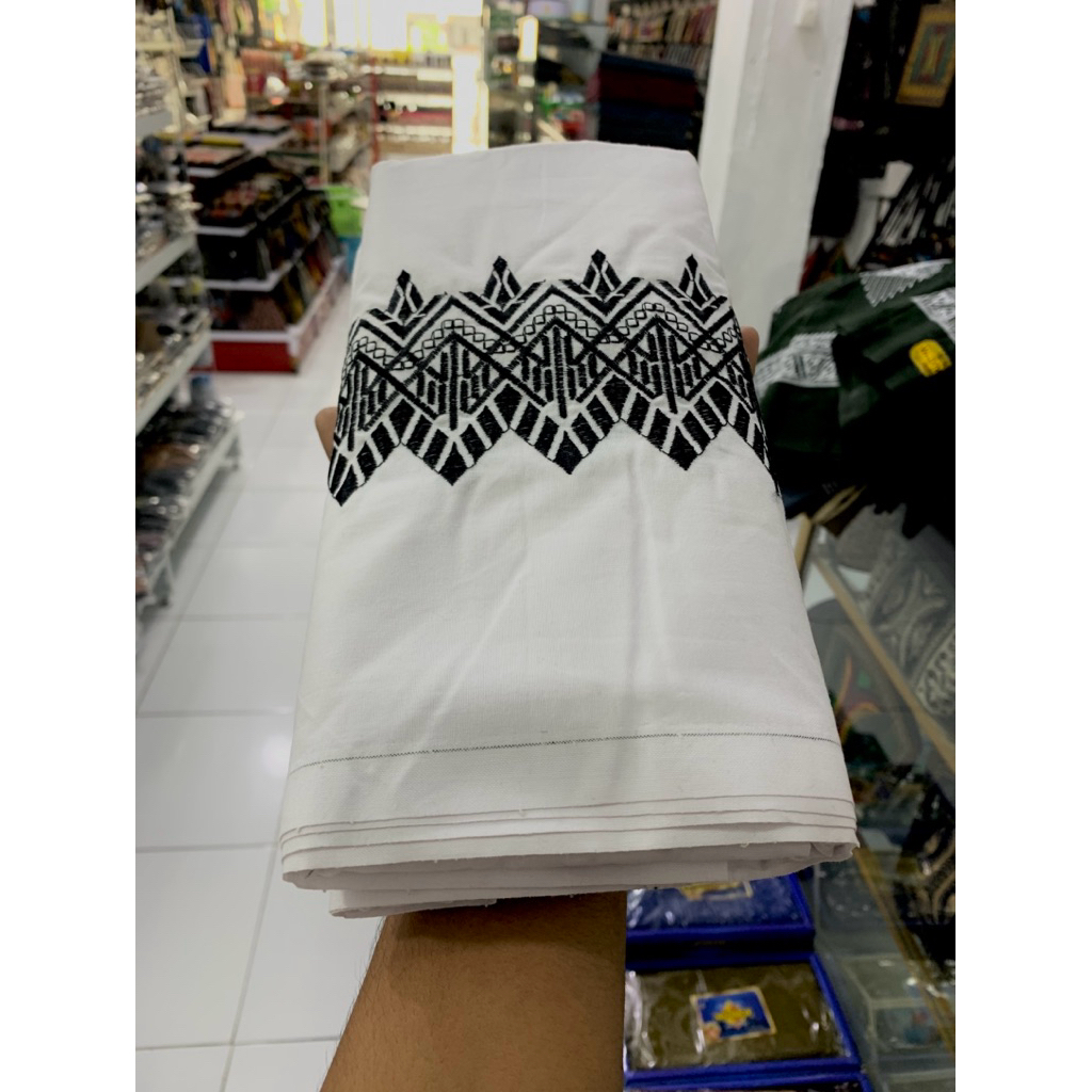 kain sarung bordir Aceh