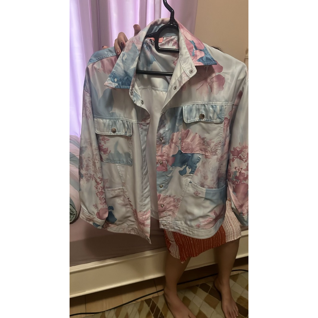 PRELOVED JAKET RIA MIRANDA