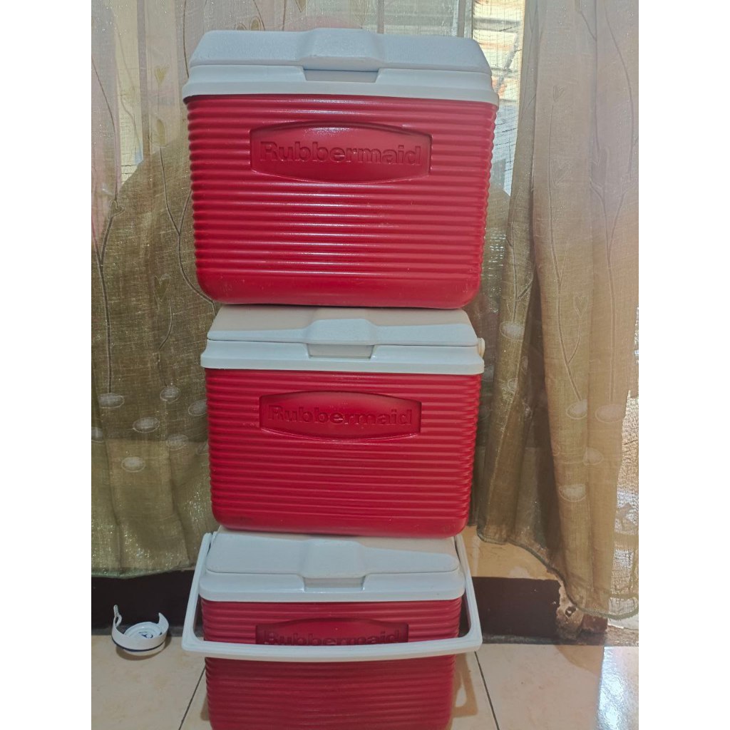 Cooler box rubbermaid 9.4 ltr made in amerika original second