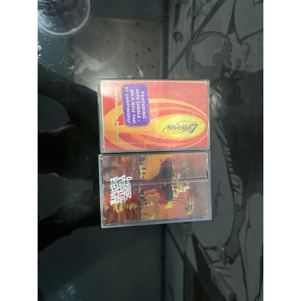 kaset pita gorillaz sm plastic beach