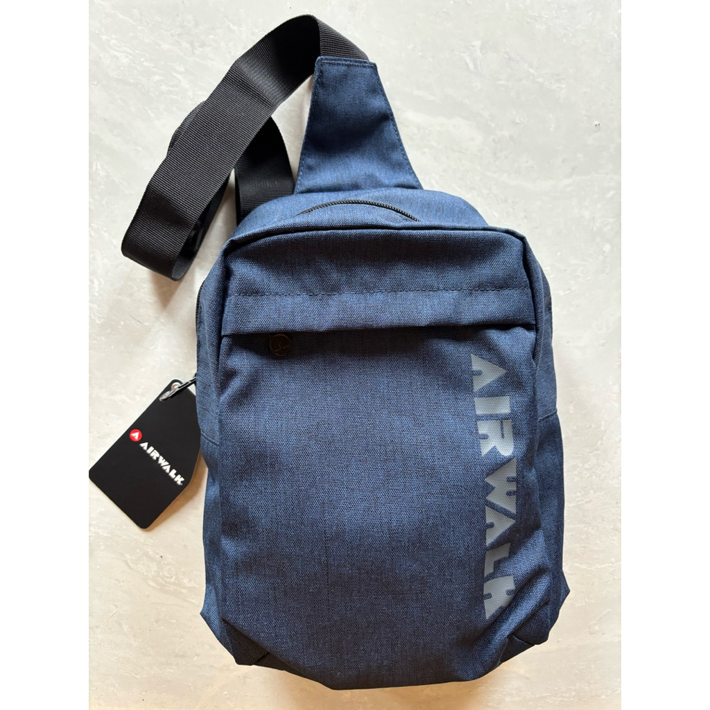 Tas Airwalk Sling Bag Navy Air Walk Bag Tas punggung Thierry Sling Bag